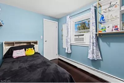 15 Mohican Ave, Roxbury Township, NJ 07850 - Photo 12