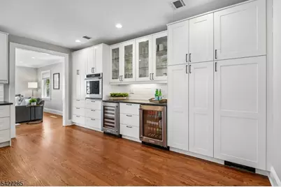 8 Newman Ave, Verona, NJ 07044 - Photo 16