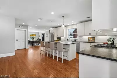 8 Newman Ave, Verona, NJ 07044 - Photo 18