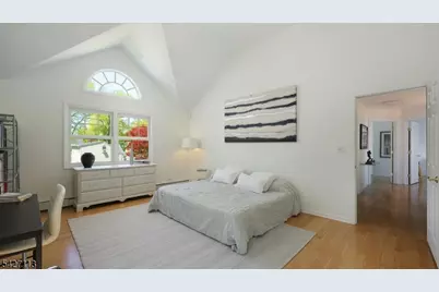 221 Ayliffe Ave, Westfield, NJ 07090 - Photo 24