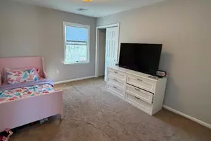 835 Dixie Ln, Plainfield, NJ 07062 - Photo 10