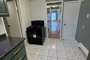 35 Coit St, Irvington, NJ 07111 - Photo 2
