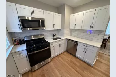 282 Weequahic Ave, Newark, NJ 07112 - Photo 6