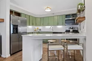 42 Triumph Ct, East Rutherford, NJ 07073 - Photo 2