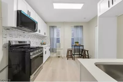 179 William St, East Orange, NJ 07017 - Photo 14