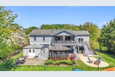 942 Liberty St, Belvidere, NJ 07823 - Photo 8