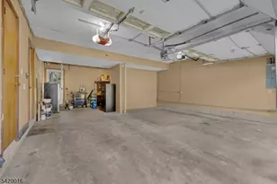 942 Liberty St, Belvidere, NJ 07823 - Photo 46