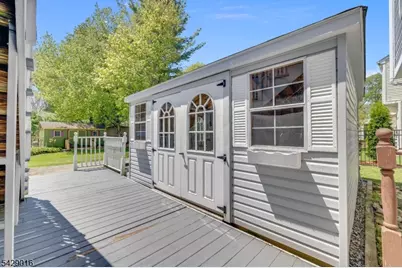 942 Liberty St, Belvidere, NJ 07823 - Photo 44
