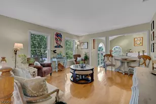 942 Liberty St, Belvidere, NJ 07823 - Photo 12