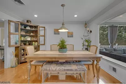 942 Liberty St, Belvidere, NJ 07823 - Photo 16