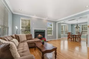 8 Miller Ln, Readington, NJ 08889 - Photo 4