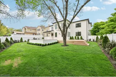 424 E Ridgewood Ave, Paramus, NJ 07652 - Photo 44