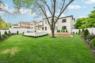 424 E Ridgewood Ave, Paramus, NJ 07652 - Photo 44