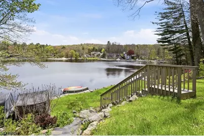 51 Goldfinch Ln, West Milford, NJ 07421 - Photo 38