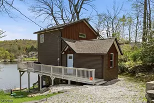 51 Goldfinch Ln, West Milford, NJ 07421 - Photo 1
