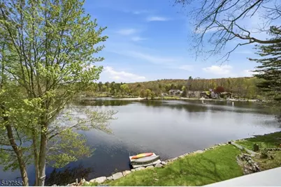 51 Goldfinch Ln, West Milford, NJ 07421 - Photo 12