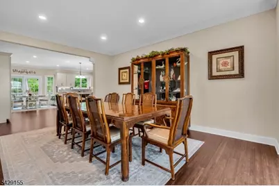 1121 N Washington Ave, Green Brook Township, NJ 08812 - Photo 12