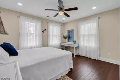 1121 N Washington Ave, Green Brook Township, NJ 08812 - Photo 26