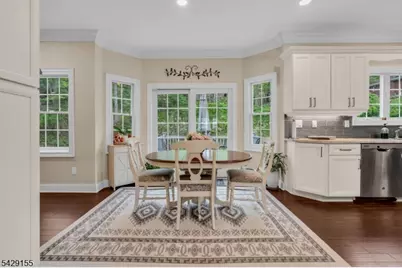 1121 N Washington Ave, Green Brook Township, NJ 08812 - Photo 14