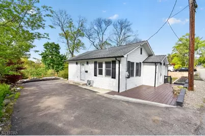 43 Nakomis Path, Lincoln Park, NJ 07035 - Photo 1