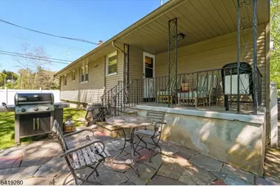 2 Francisco Ave, Little Falls Township, NJ 07424 - Photo 24