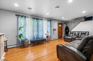 2 Francisco Ave, Little Falls Township, NJ 07424 - Photo 10