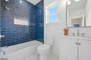 8 Lionel St, Clark Township, NJ 07066 - Photo 36