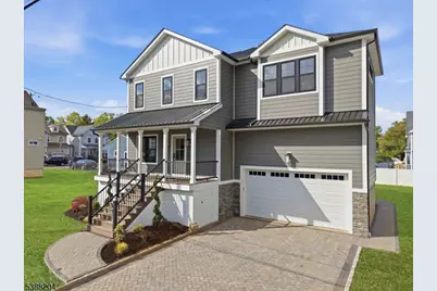 8 Lionel St, Clark Township, NJ 07066 - Photo 2