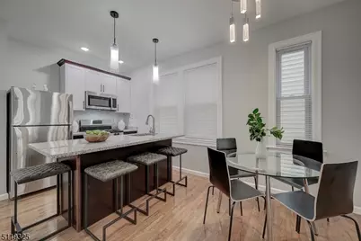 21 Wheeler St #1, Montclair, NJ 07042 - Photo 4