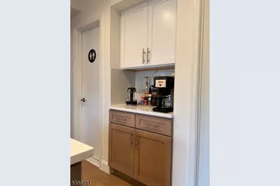 4632 Bloomingdale Dr, Hillsborough Township, NJ 08844 - Photo 6