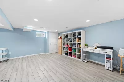 11 Barbara Dr, Clifton, NJ 07013 - Photo 22