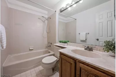 3202 Stowe Ln, Mahwah, NJ 07430 - Photo 20