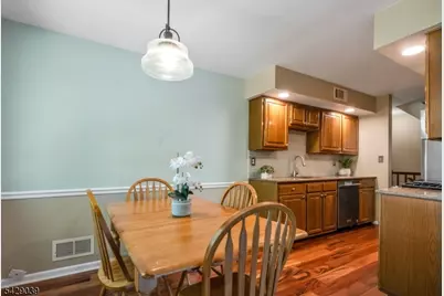 3202 Stowe Ln, Mahwah, NJ 07430 - Photo 12