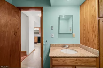 152 High St, Nutley, NJ 07110 - Photo 14