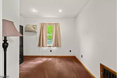 152 High St, Nutley, NJ 07110 - Photo 8