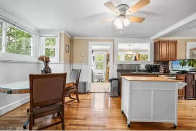 28 Clinton St, Newton, NJ 07860 - Photo 8