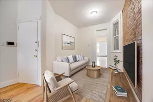 147 New York Ave, Jersey City, NJ 07307 - Photo 14