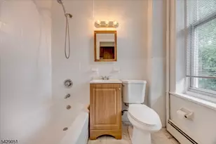 147 New York Ave, Jersey City, NJ 07307 - Photo 22