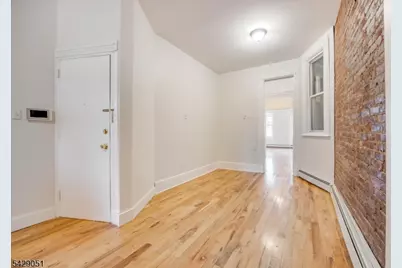 147 New York Ave #2L, Jersey City, NJ 07307 - Photo 16