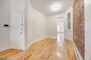 147 New York Ave, Jersey City, NJ 07307 - Photo 16
