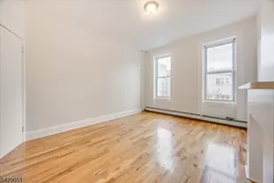 147 New York Ave, Jersey City, NJ 07307 - Photo 6