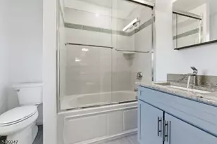 31 Lakeview Rd, Sparta Township, NJ 07871 - Photo 22