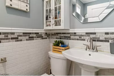 12 Winding Way, West Orange Township, NJ 07052 - Photo 10
