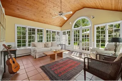 638 Mountain Ave, Berkeley Heights Township, NJ 07922 - Photo 16