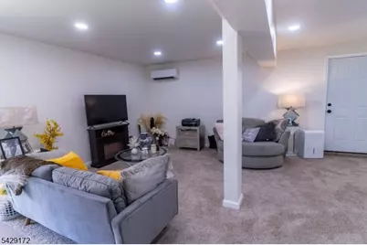 315 Warren St, Phillipsburg, NJ 08865 - Photo 10