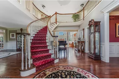 3 Kentview Ct, Raritan Township, NJ 08822 - Photo 4