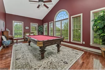 3 Kentview Ct, Raritan Township, NJ 08822 - Photo 6