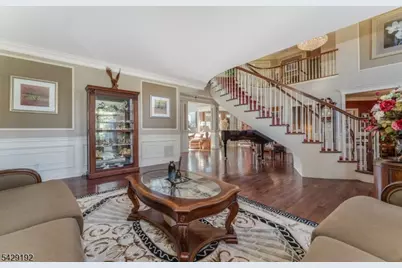 3 Kentview Ct, Raritan Township, NJ 08822 - Photo 18
