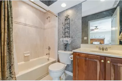 3 Kentview Ct, Raritan Township, NJ 08822 - Photo 30