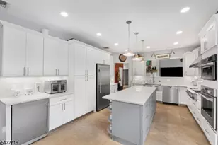 4 Chadwick Ct, Denville, NJ 07834 - Photo 6